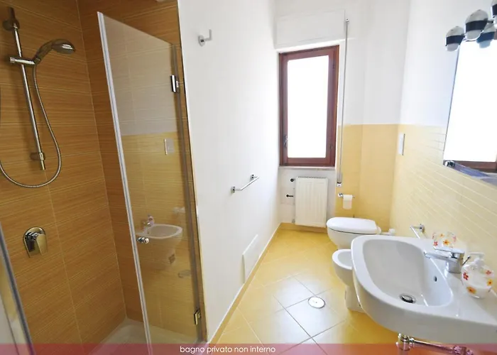 فندق مبيت وإفطار Vanvitelli كازيرتا